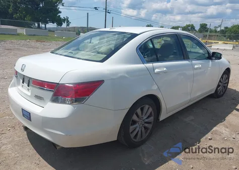 2011 Honda Accord 2.4 Ex-L from USA, damaged, VIN 1HGCP2F85BA077303